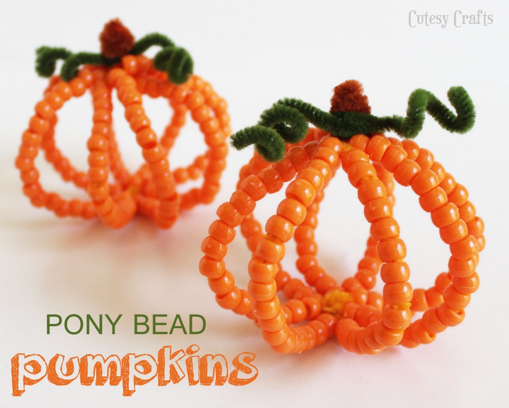 pony-bead-pumpkins-halloween-kid-craft-cutesy-crafts