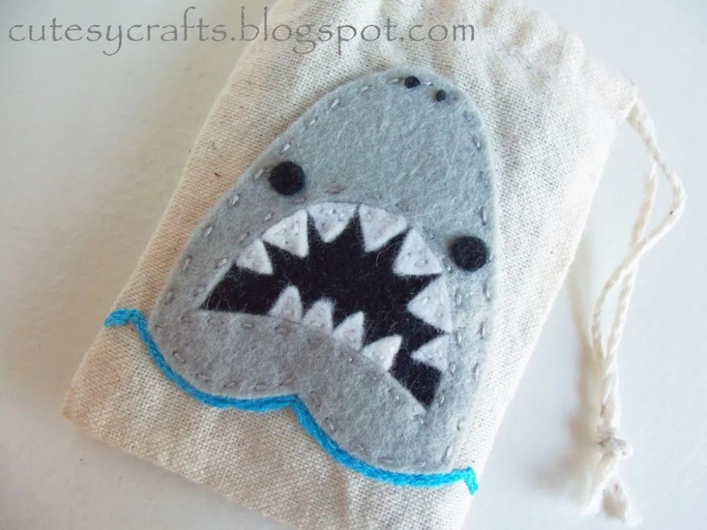 Muslin Tooth Fairy Bags with Shark Embroidery Pattern