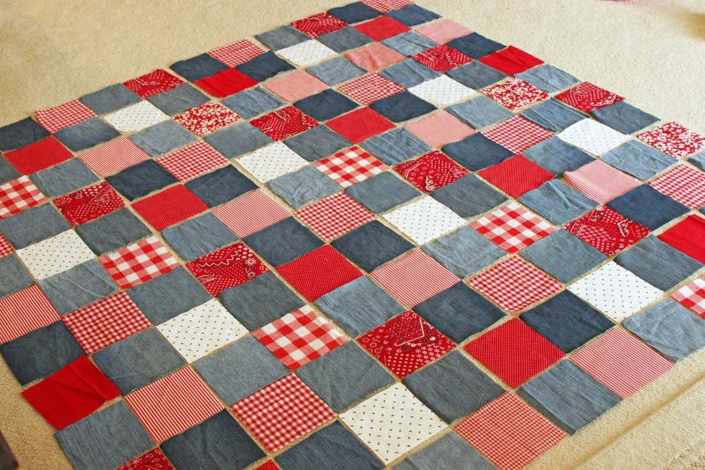 DIY Picnic Quilt - from old jeans and fabric scraps.