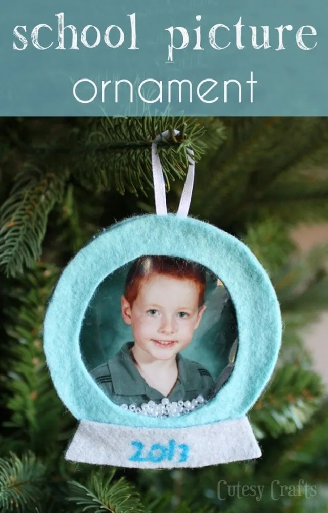 Felt Snow Globe Picture Ornament - Shake it up and it snows! School DIY Photo Ornament
