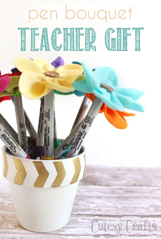 How to Make Flower Pens  Cute and Simple DIY Gift Idea