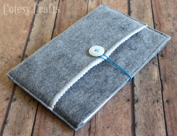 Felt tablet sleeve tutorial. #TabletTrio #shop #cbias