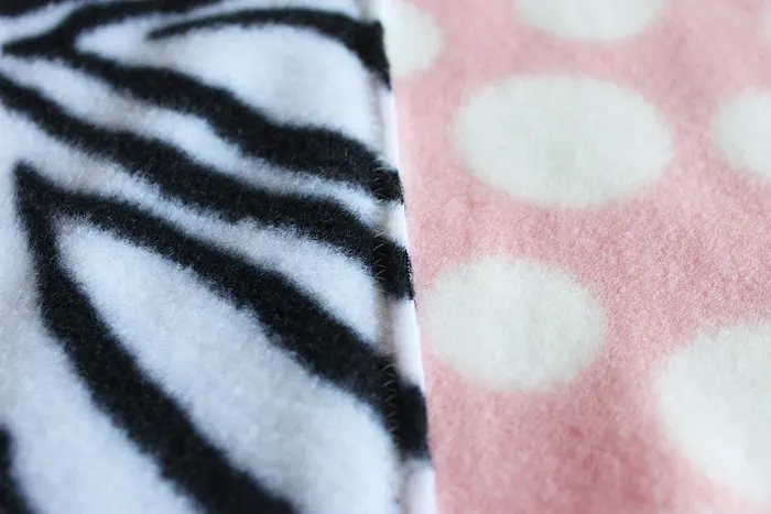 How to Make Fleece Blankets from Scraps