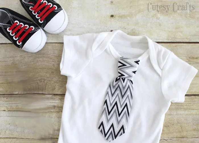 Necktie Onesie Tutorial with Baby Tie Pattern - Would make a great baby shower gift!