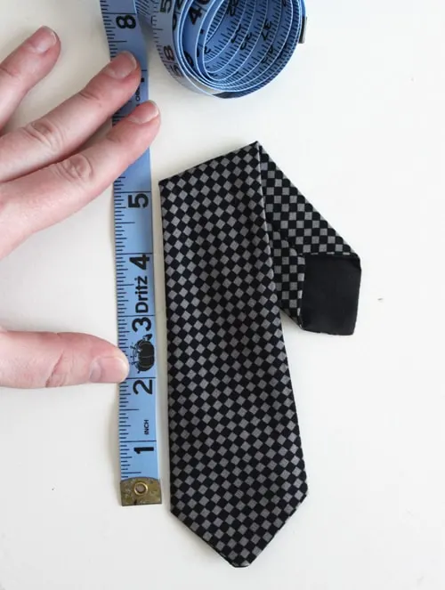 Necktie Onesie Tutorial with Baby Tie Pattern