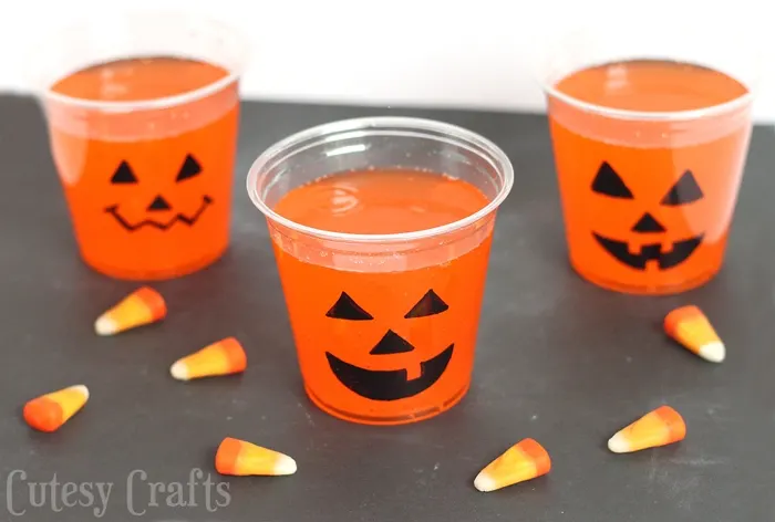 Halloween Party Idea - Jack-O-Lantern Cups #CVS4FantaFun #ad