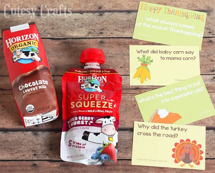 School Lunch Ideas - Thanksgiving Lunch Box Jokes #HorizonLunch #ad