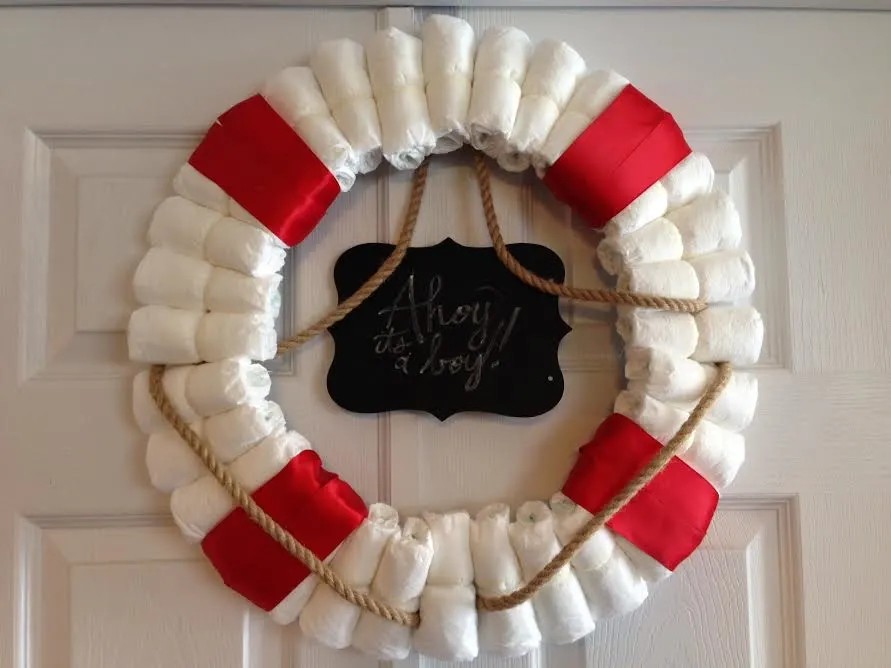 DIY Diaper Wreath (DIY baby shower decoration)