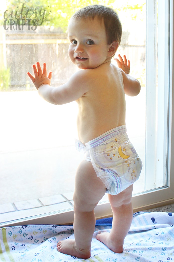 Easy Baby Quilt from Receiving Blankets Cutesy Crafts