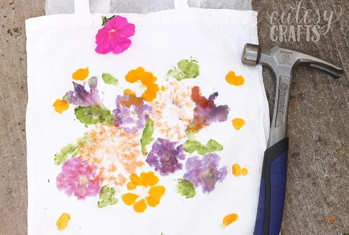 Keep the kids busy making a beautiful tote with dye from pounded flowers. It's so easy and lots of fun!