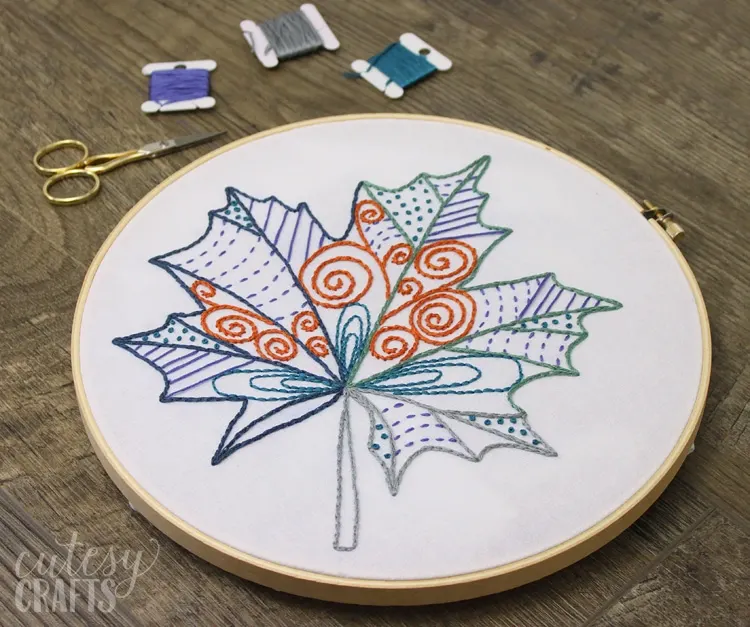 Free Embroidery Patterns - Fall Leaf