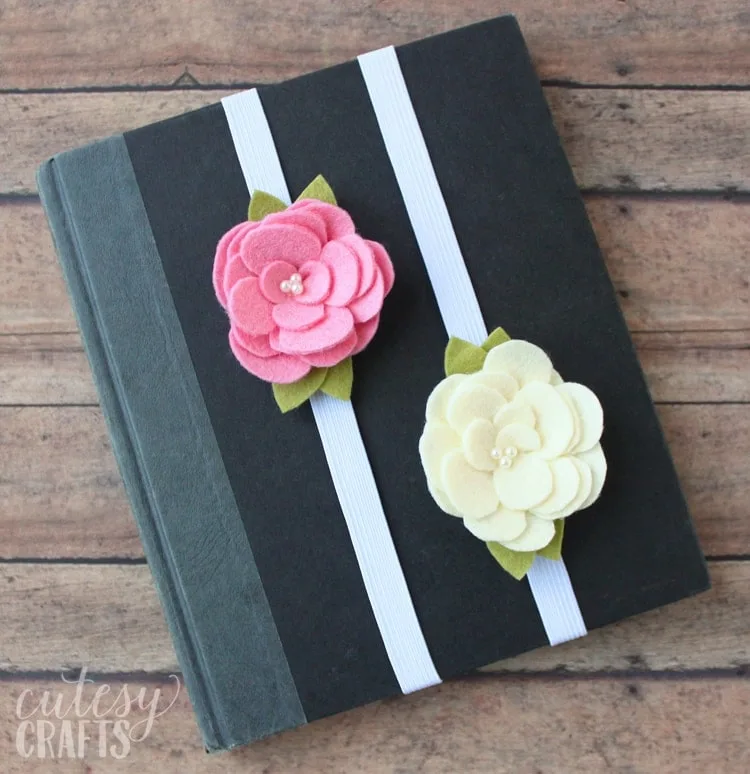 Bookmarks from Felt Flowers - Cutesy Crafts