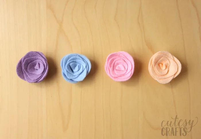 Felt Flower Magnets Tutorial