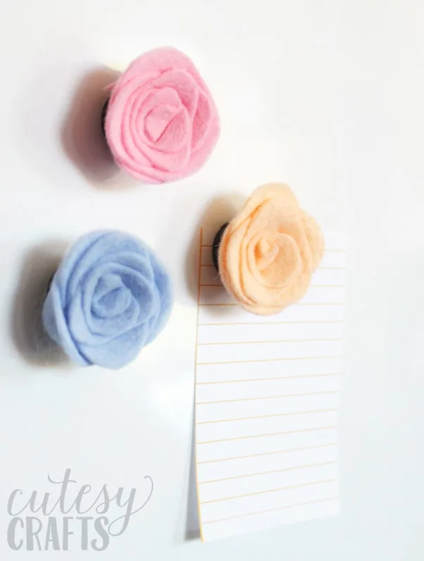 Felt Flower Magnets Tutorial