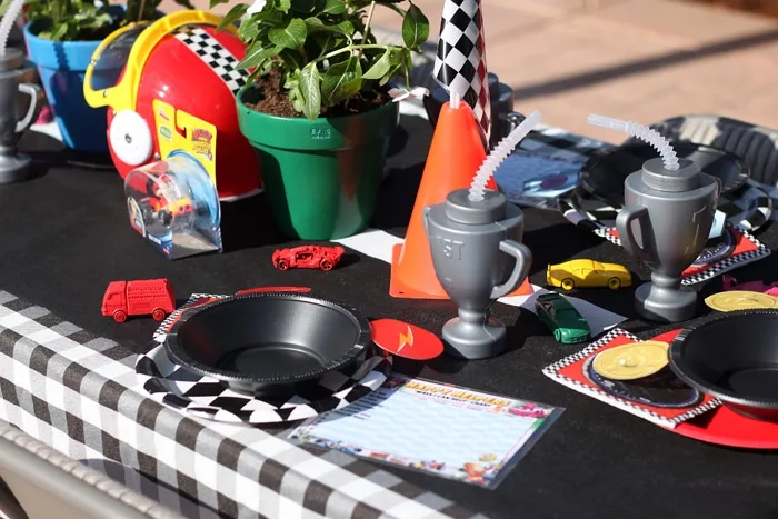 Disney Junior "Mickey and the Roaster Racers" Party