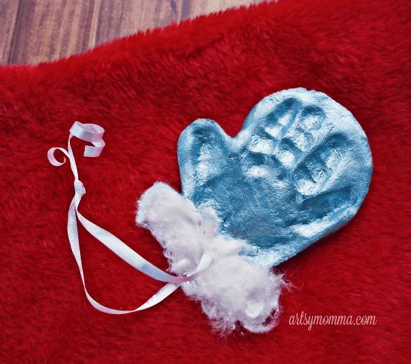 15 Fingerprint and Handprint Christmas Ornaments