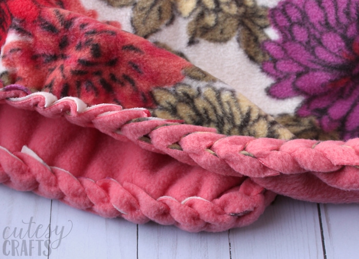 How to Make No-Sew Fleece Blankets with a Braided Edge