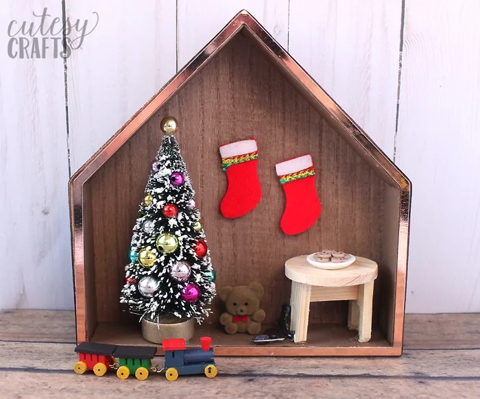 Shadow Box Christmas Decoration Craft