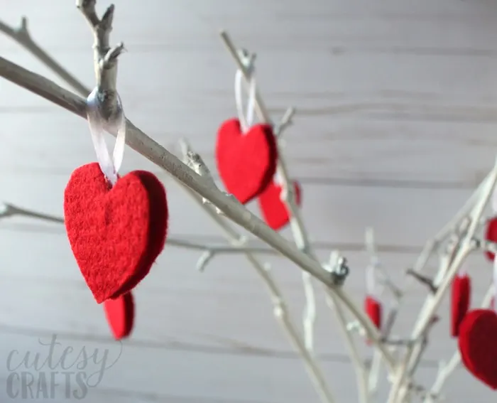 Felt Heart Valentine Ornaments