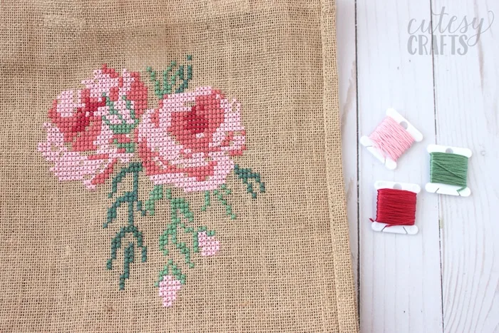 free cross stitch rose pattern