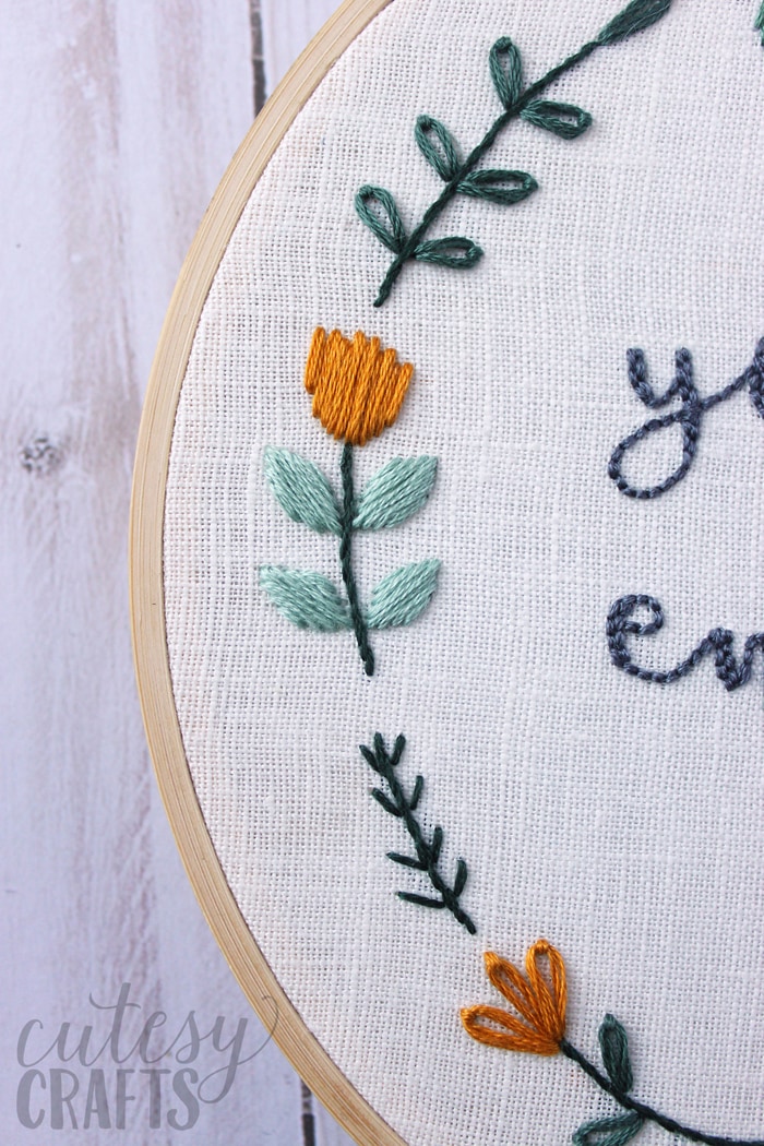 how to embroider flowers