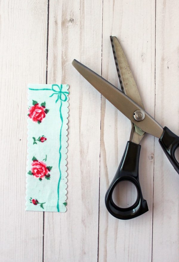 How to Make Bookmarks from Fabric - Cutesy Crafts