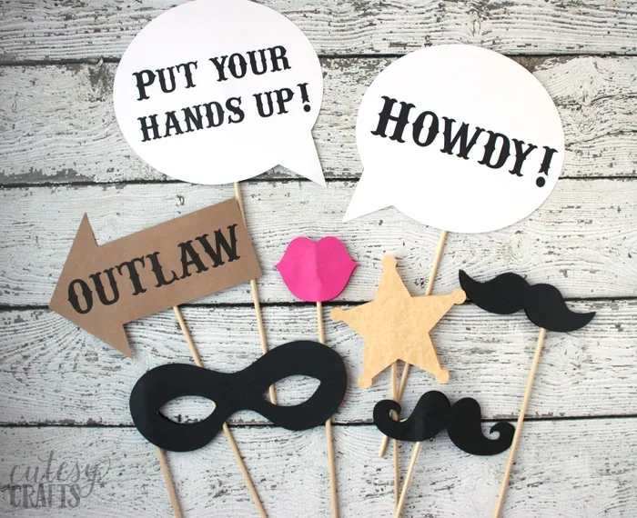Free Printable Western Photo Booth Props