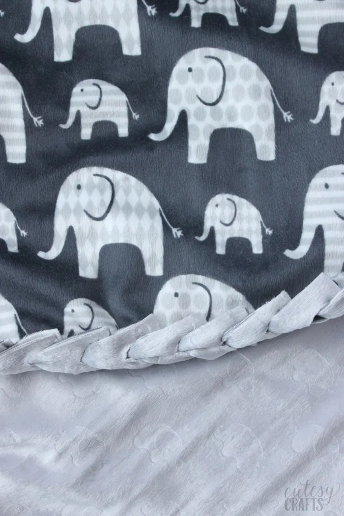 https://cutesycrafts.com/wp-content/uploads/2019/01/11-no-sew-baby-blanket.jpg.webp