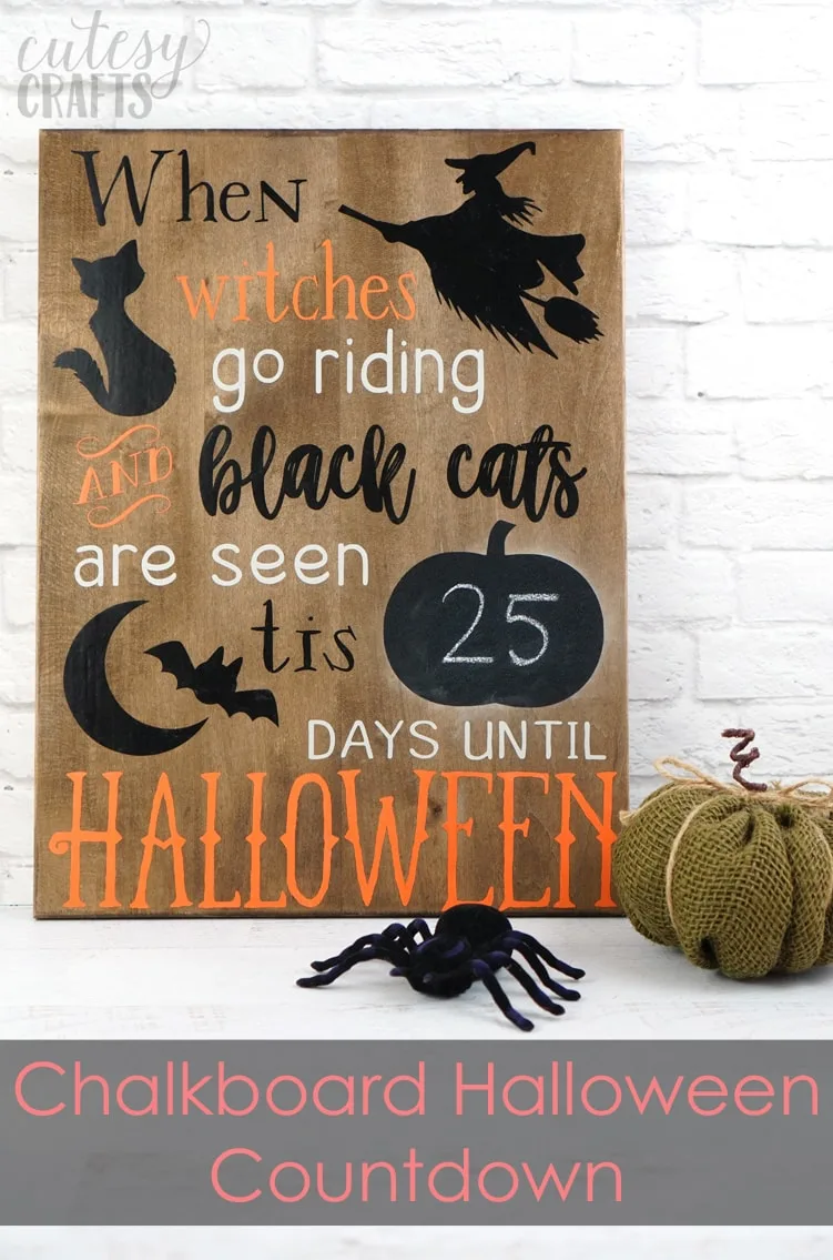 Cricut Halloween Decoration - Chalkboard countdown with free Halloween cut file!