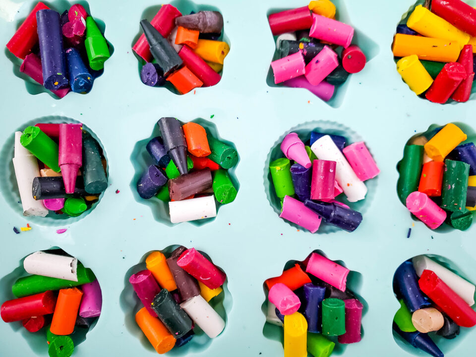 how-to-melt-crayons-in-the-oven-to-make-new-ones-cutesy-crafts