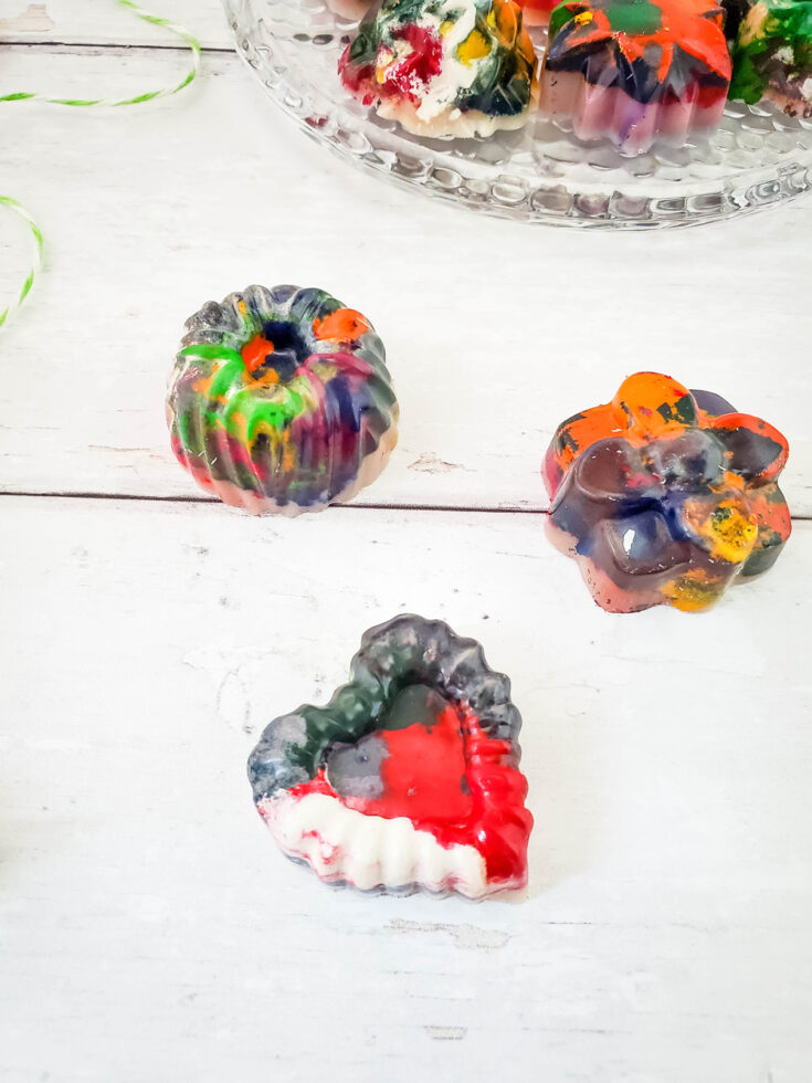 How to melt crayons in the oven to make new ones cutesy crafts