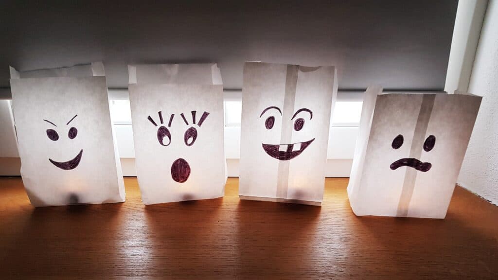 Halloween craft for kids.