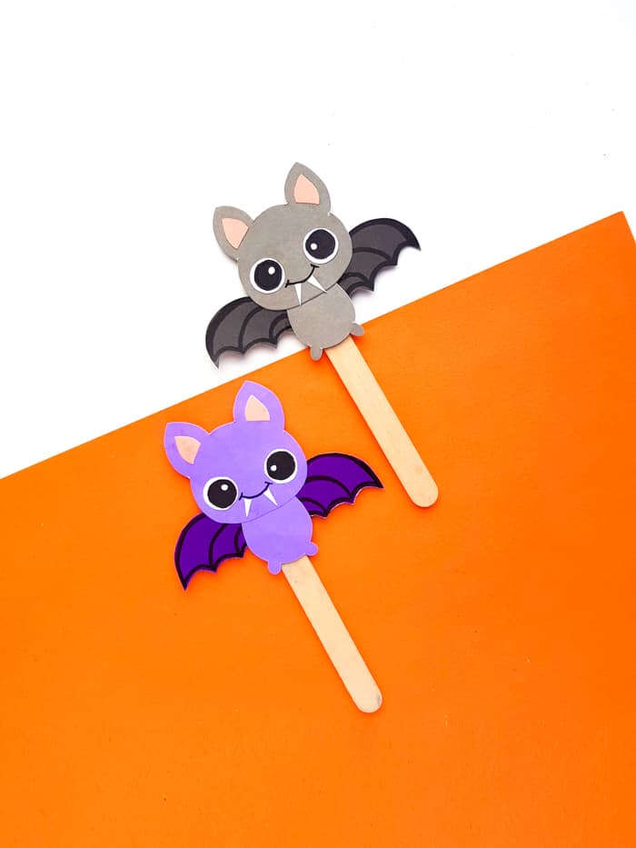 Halloween bookmarks for kids.