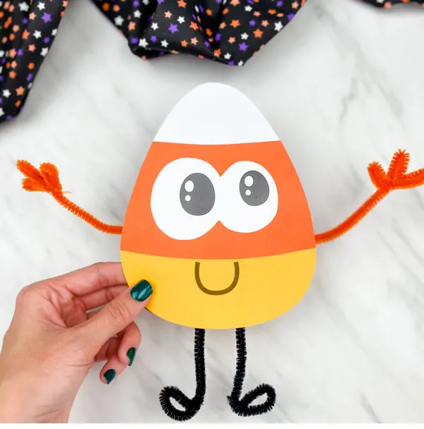 Halloween paper craft for kids.