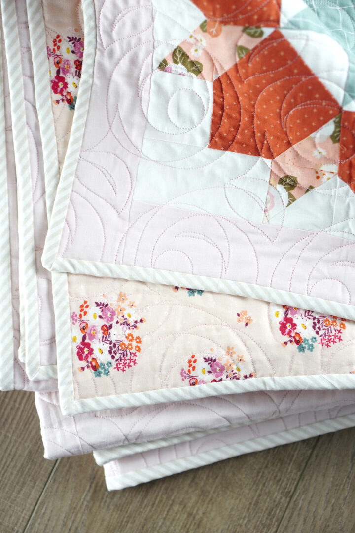 Swoon Sixteen Quilt - Cutesy Crafts